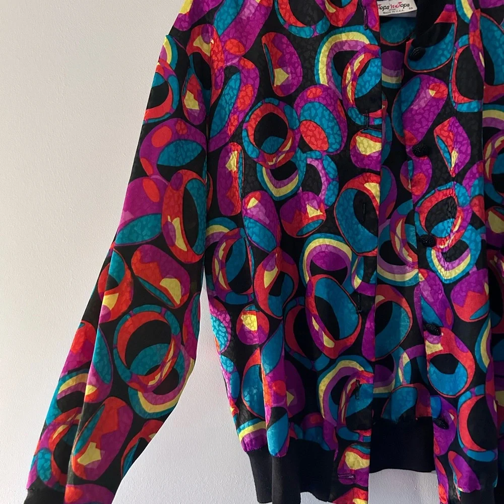 Tops n Tops • MultiColored Top • sz 10 • - Picture 4 of 8